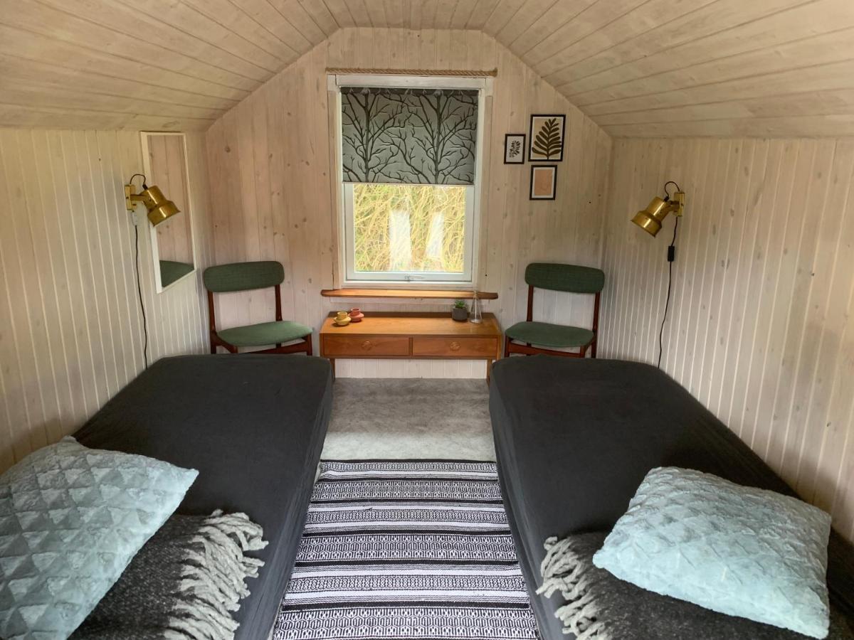 Stunning Romantic Cabin Close To Baltic See Idestrup Экстерьер фото